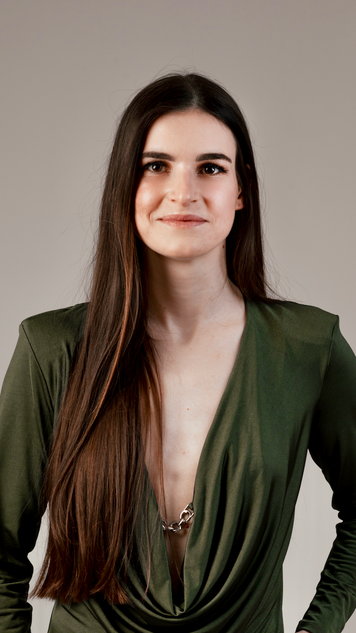 Risa Brown gallery image 6